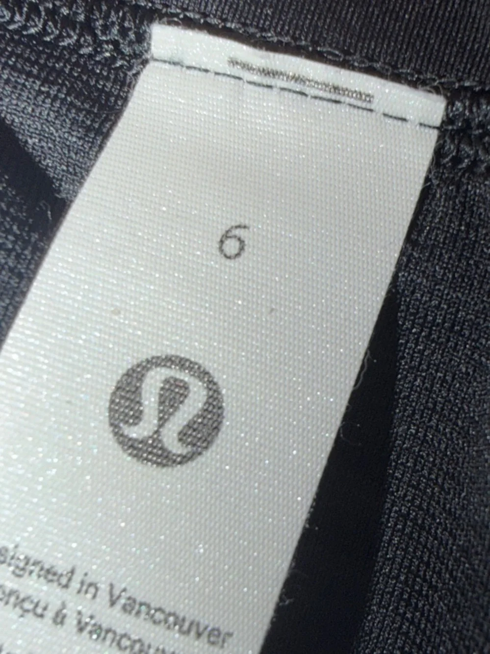 lululemon hottie hots Black Women's Athletic Skort Shorts
2.5 in inseam - Picture 4 of 4
